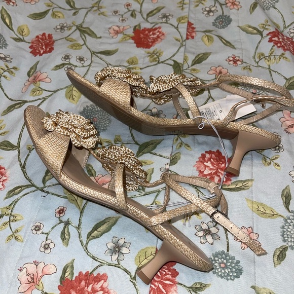 A New Day Esme Tan Crotchet Flower Kitten Heels - Picture 14 of 16